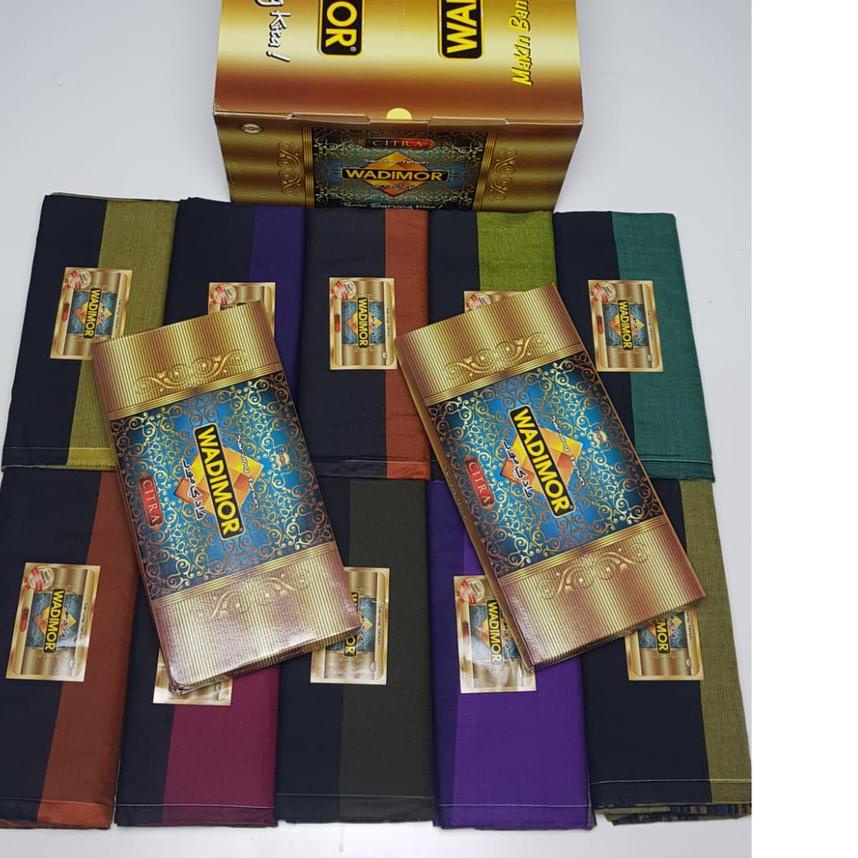 Sarung Wadimor Motif Manik Manik