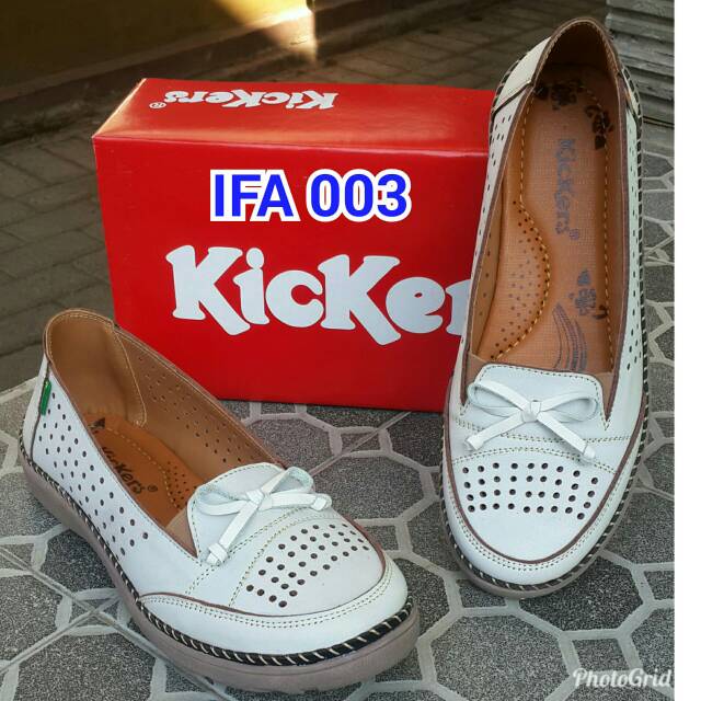 Sepatu kickers wanita kode IFA 03 putih