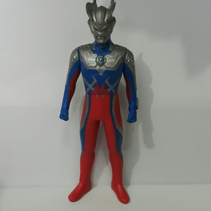 Figure Ultraman Zero Vinyl