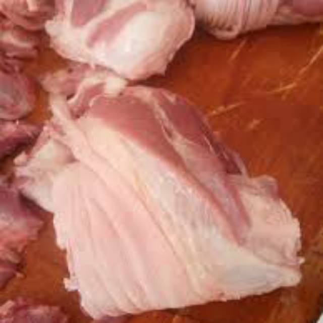 

Daging babi bagian sengkel 1kg