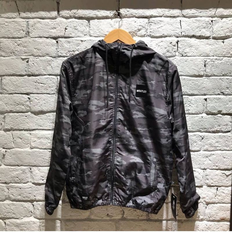 Sweater Hoodie Moutley