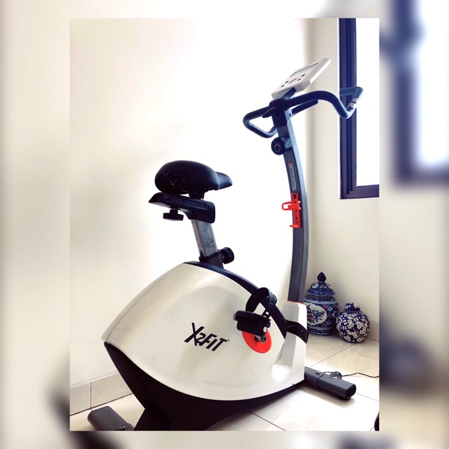 X2FIT Ergobike B-900