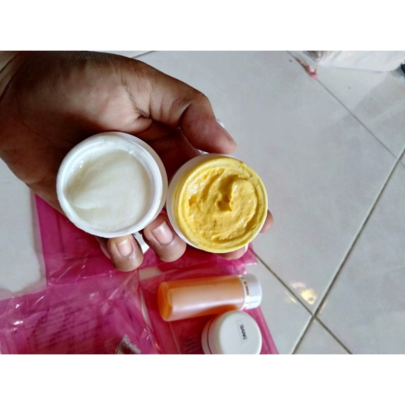 CREAM HETTY NUGRAHATI HN