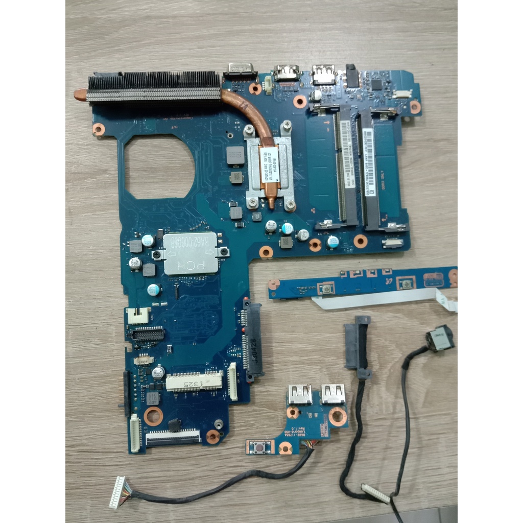 Motherboard Laptop Samsung 275E Amd E1 bekas