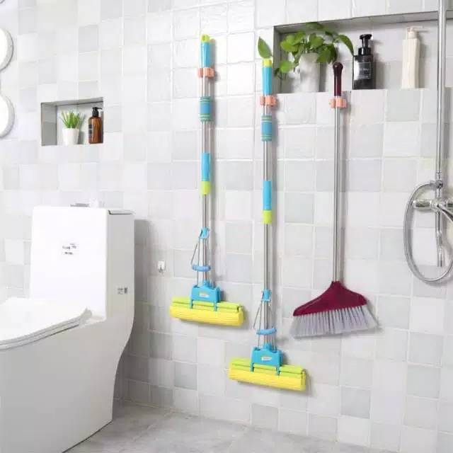 Mop holder bathroom penjepit gantungan