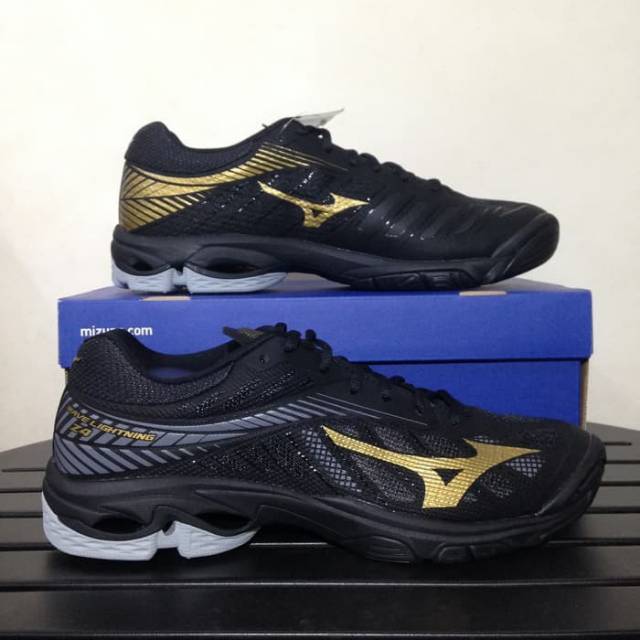 mizuno wave lightning z4 black gold