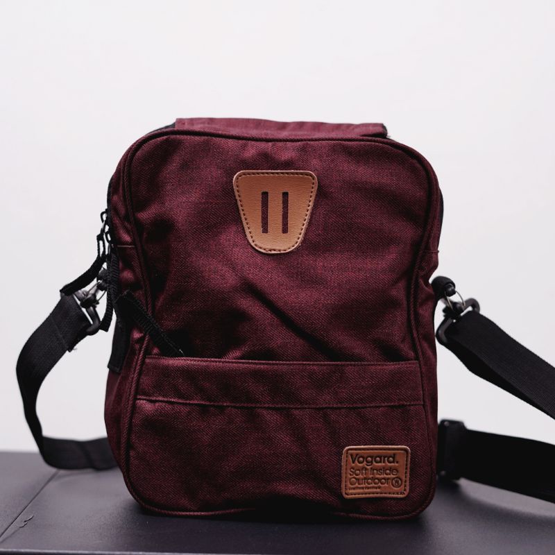 Vogard Sling Bag Maroon/ Tas Slempang/ Tas Kecil/ Tas Pria/ Acc Pria