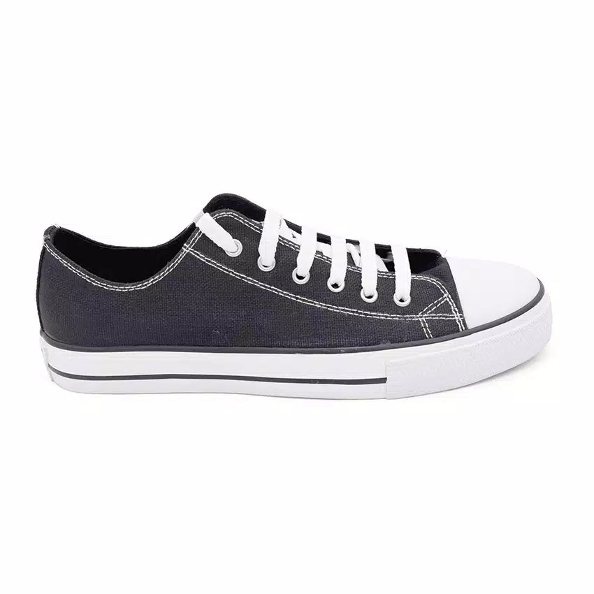 Sepatu model terbaru
