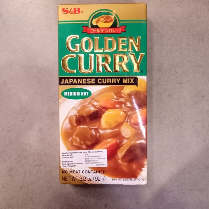 

Golden Curry Medium Hot 92gr