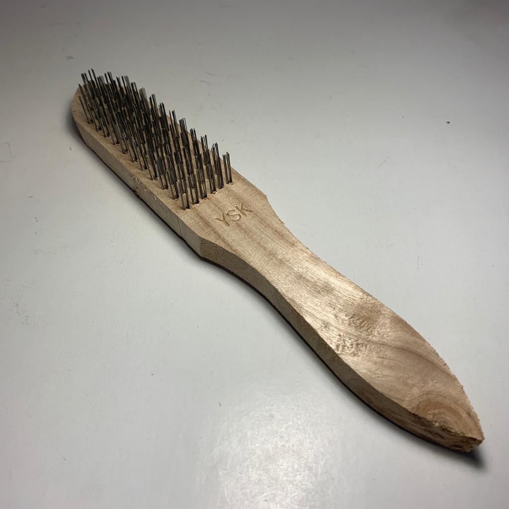 Sikat Baja / Kawat Baja Bergaris / Sikat Besi / Sikat Kawat Gagang Kayu