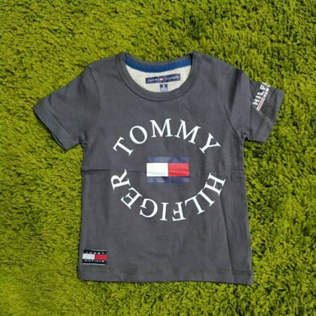 Kaos Tommy Hilfiger/kaos murah/kaos best seller