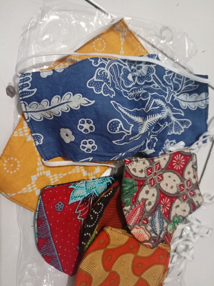 Masker Kain Batik Anak 3 Ply Headloop Dan Earloop