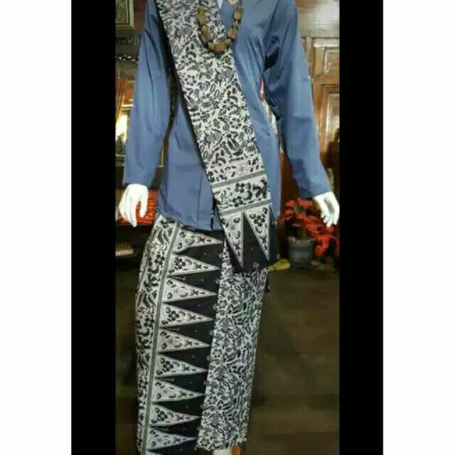 Baju Ibi Kebaya Abu Abu Dan Navy Shopee Indonesia