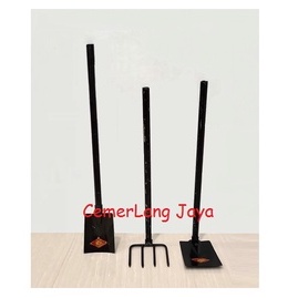 CANGKUL / SEKOP / GARPU TANAH - JUAL 1 SET ALAT KEBUN
