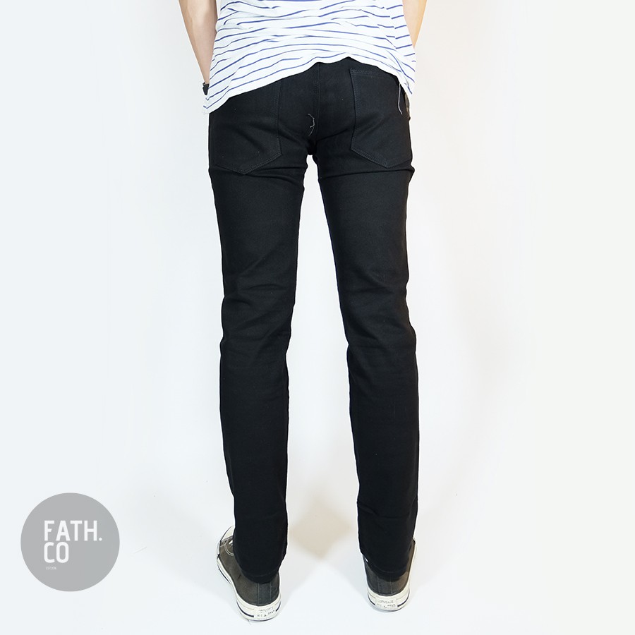 CELANA DENIM PANJANG SLIMFIT HITAM