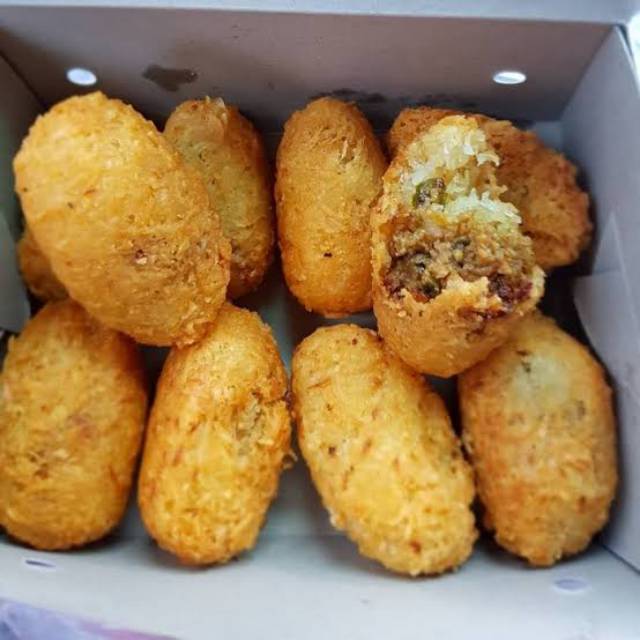 

Frozen Combro Mini Ranjauuu & Misro Mini Manisnyaaa nganeninnn... Isi 10 pc