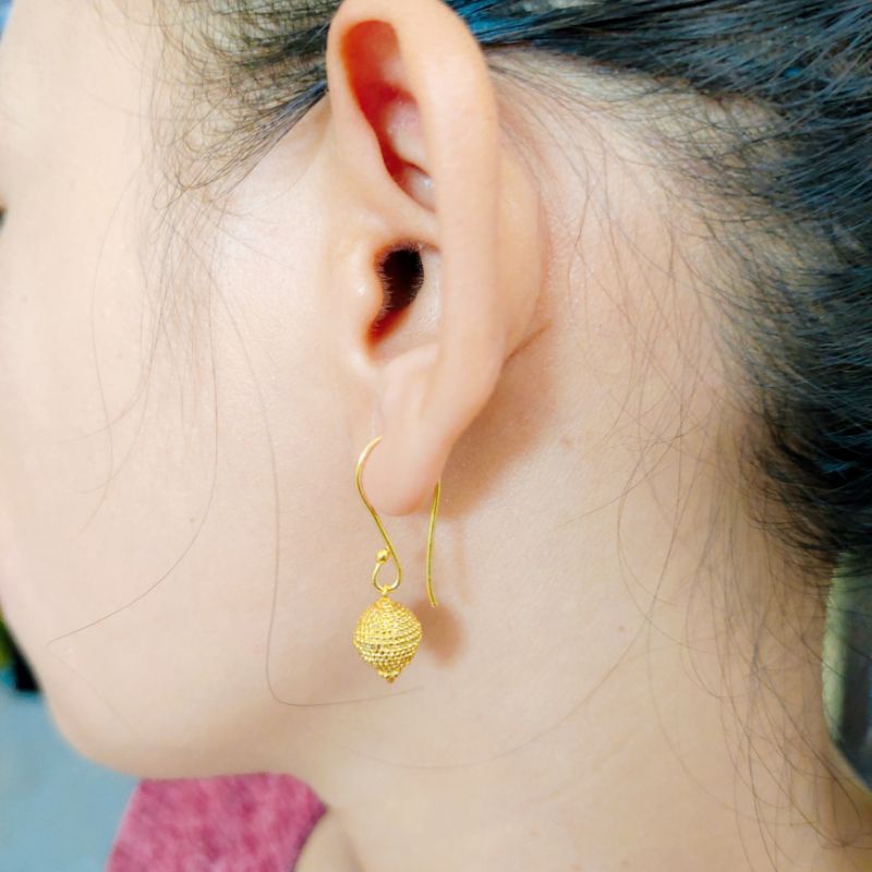 anting Bola Pasir