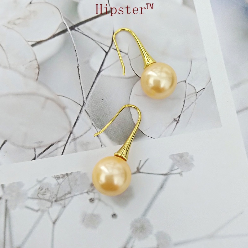 Light Luxury Exquisite Natural Golden Pearl Socialite Style Ear Hook