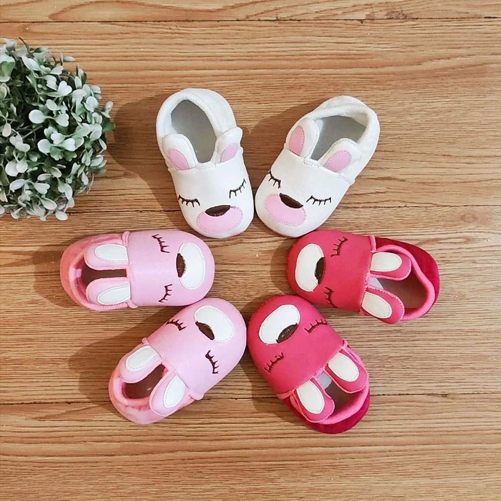 Klik Mds Sepatu Anak Bayi Perempuan Sleepy Cat Ukuran 2-3-4-5 Usia 0-12 Bulan