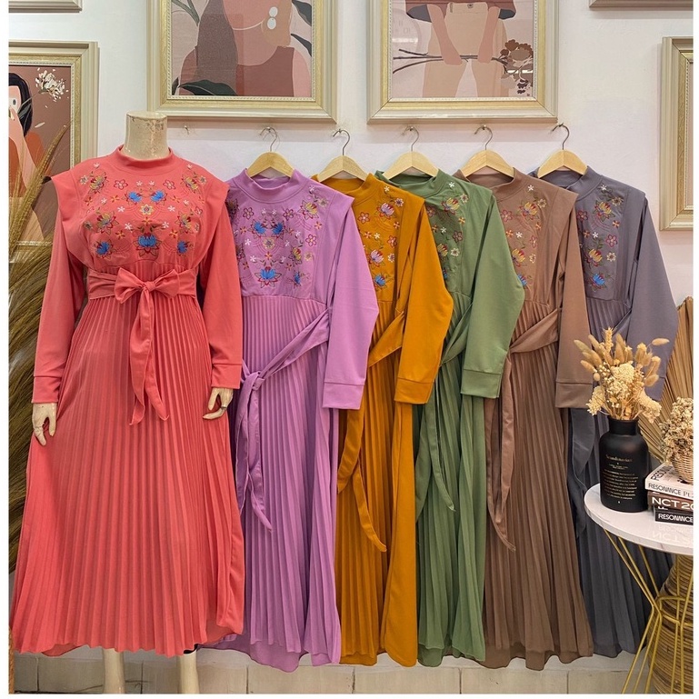 Gamis bordir bunga turtle neck rok plisket lengan manset bahan voxy premium merk latin