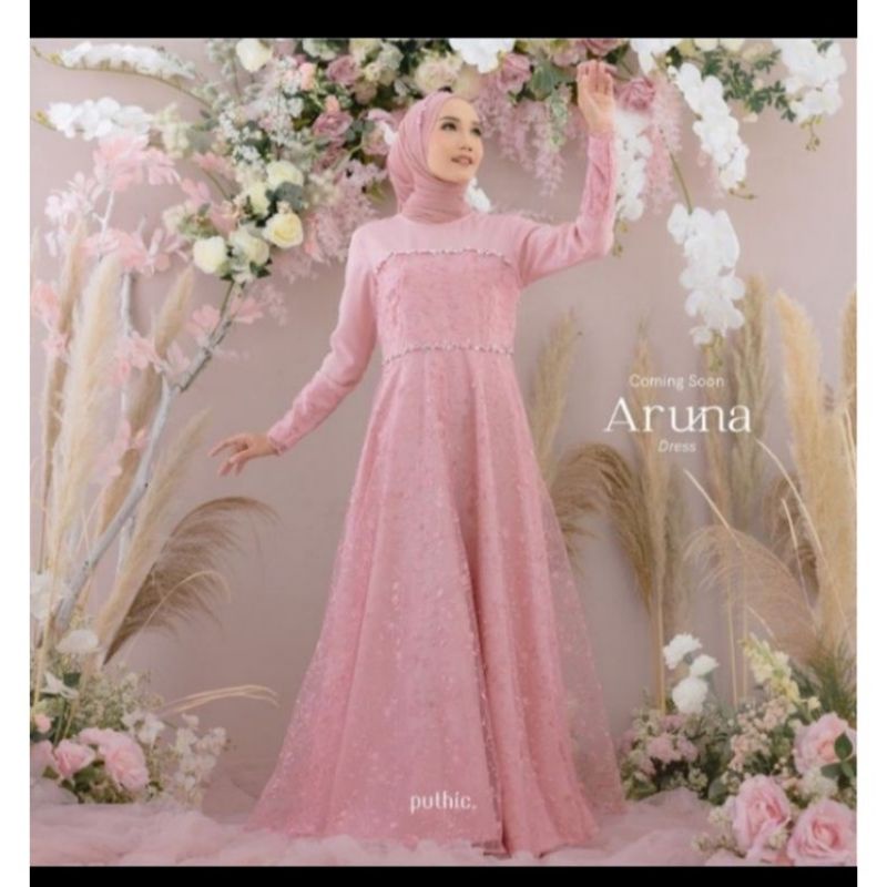 dress pesta gaun muslimah puthic elegan