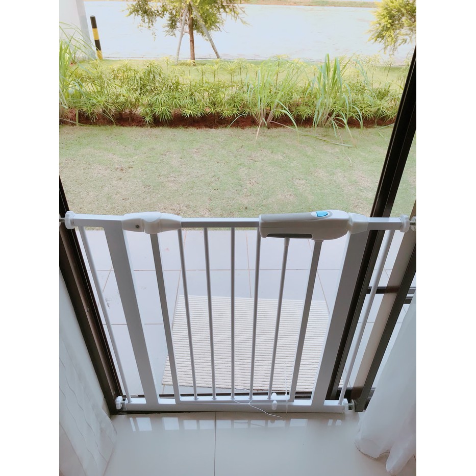 Baby gate / pagar bayi / pagar pintu / pagar tangga / pagar pengaman b