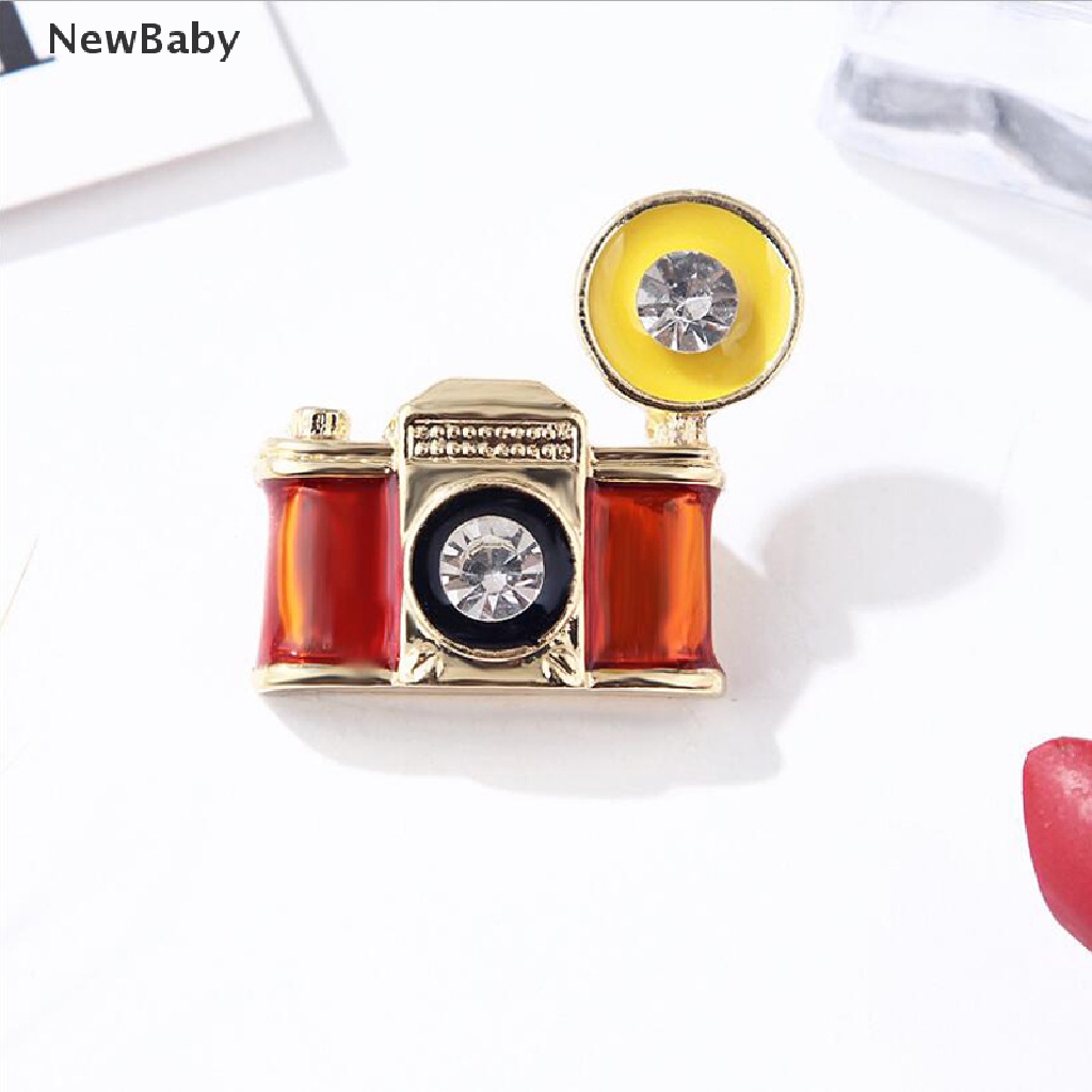 Bros Pin Enamel Bentuk Kamera Mini Gaya Vintage Untuk Aksesoris Sweater / Syal / Hadiah