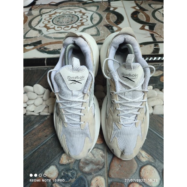 Reebok royal bridge 4