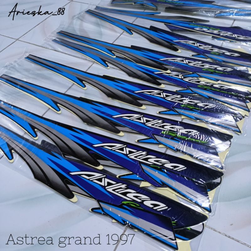 Striping Astrea Grand 1997 Hitam Biru  / stiker bodi motor grand 97