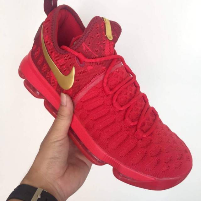 SEPATU BASKET KD 9