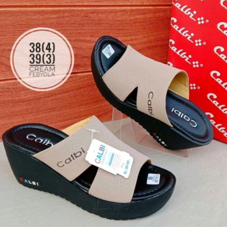 Terbaru.. Sandal Wedges Calbi Model Terbaru/Sandal Wanita Calbi Terlaris Murah Gratis ongkir