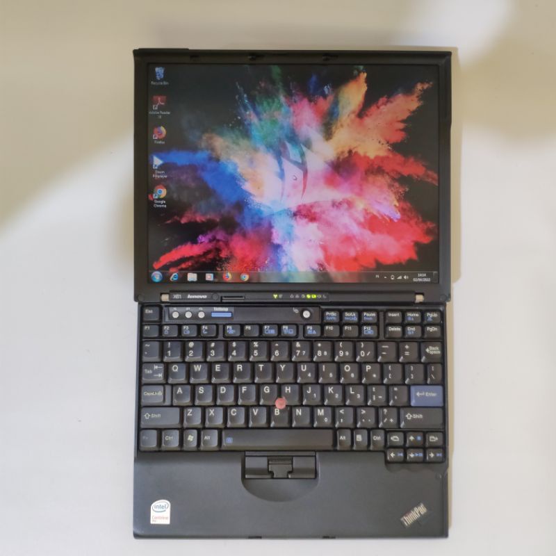 Laptop Lenovo thinkpad x series - core2duo - ram 2gb  - laptop tangguh bandel