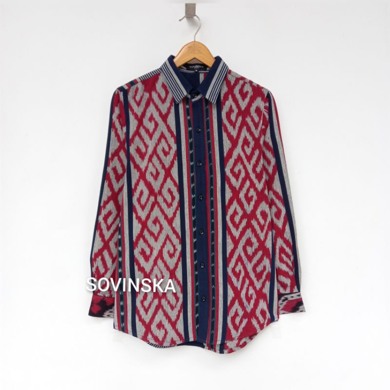 Kemeja Tenun  Atasan Pria Baju Pria Lengan Panjang Motif Batik Elegan Baju Kerja etnik by Sovinska