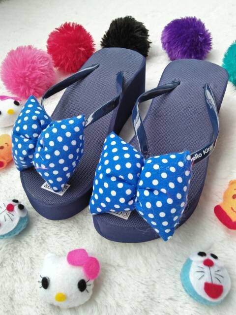 Wedges POMPOM PITA DEWASA sz. 36-40