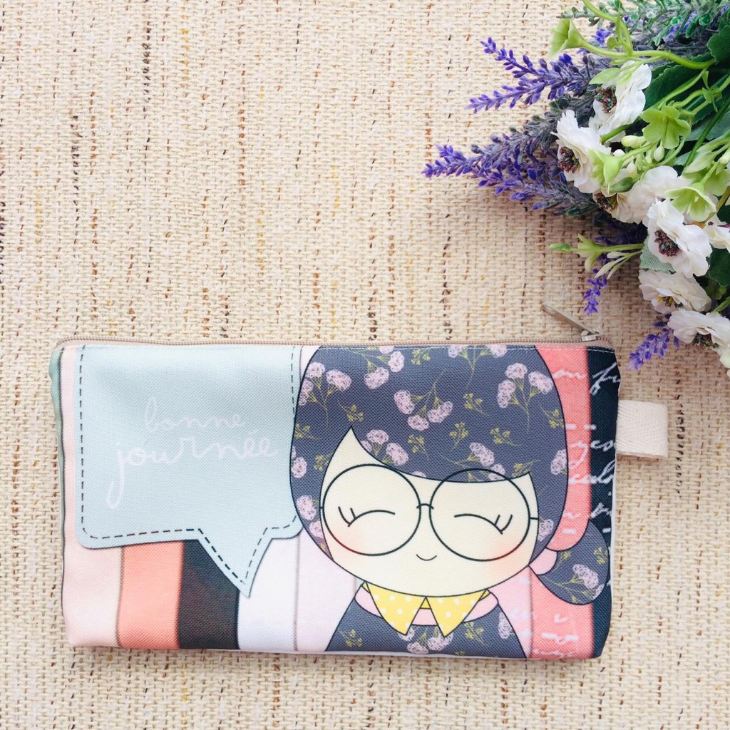 

Tempat Pensil - Limited Pencil Case Handmade ORIGINAL CHARACTER Printing Helen