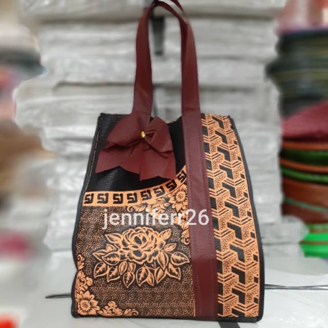 

Tas hajatan batik mewah 22x22