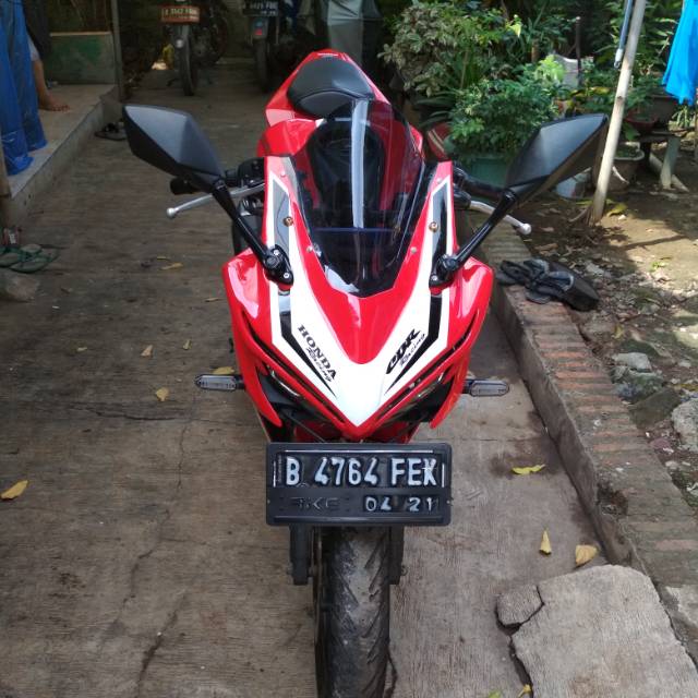 Topeng V4 honda all new CBR150R merah list putih new