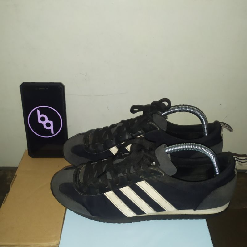 adidas neo vs jog