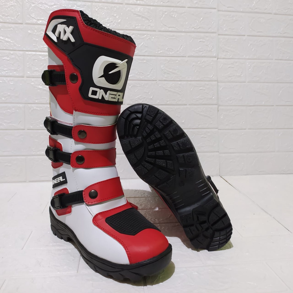 sepatu trail cross adventure logo 3D kualitas premium bots safety terlaris red white