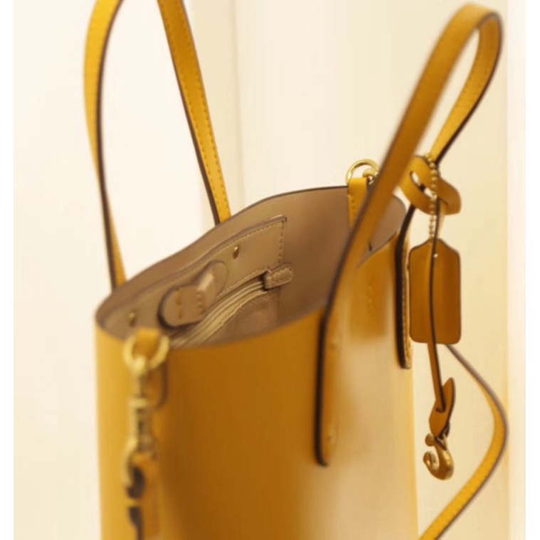 Coach Central Shopper Tote Bag Yellow (78217)