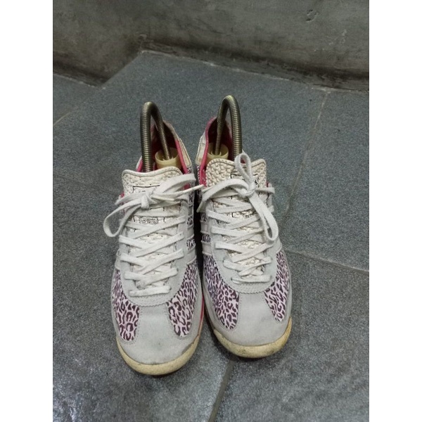 adidas sl72 leopard