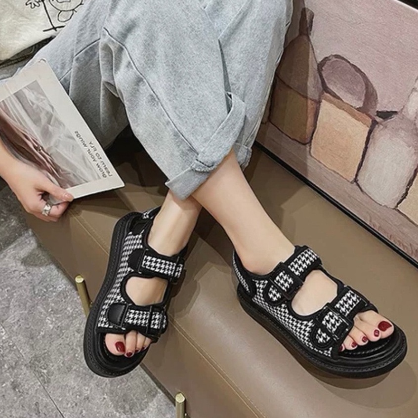 AVANCEID 1850 Sepatu Sandal Sneakers Sandal Gunung Wanita Kasual Import