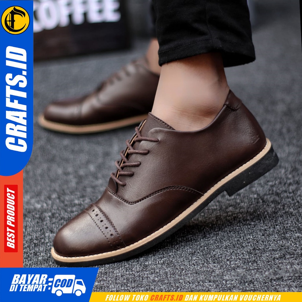 CRAFTS Sage - Sepatu Pantofel Formal Kerja Hitam Pria