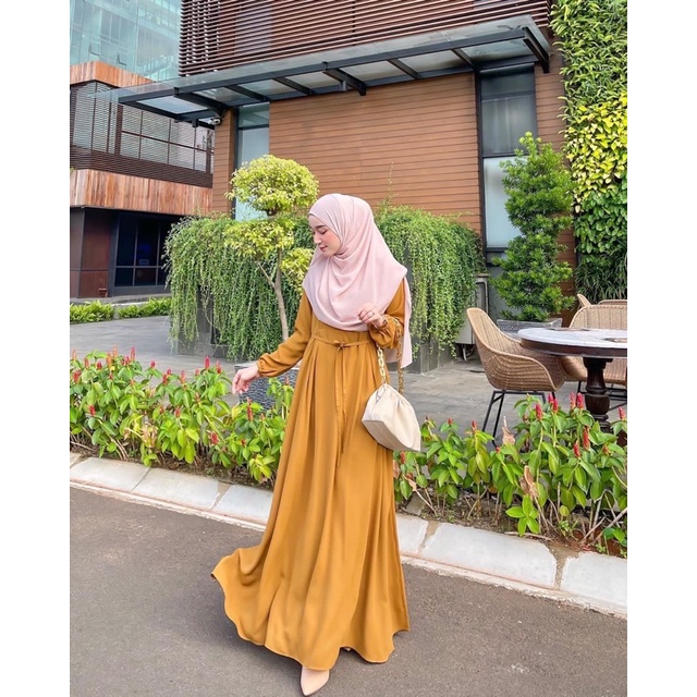 Vienetta dress by Sabinaselly