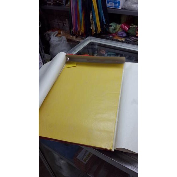 

Karbon Jepang Asli 4 Warna Harga /Lembar