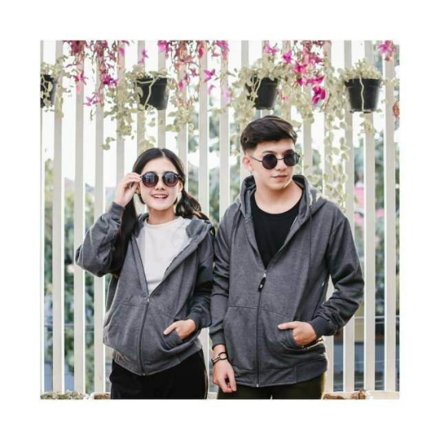 sweater hoodie zipper  polos bisa couple maupun satuan bisa grosir murah berkualitas