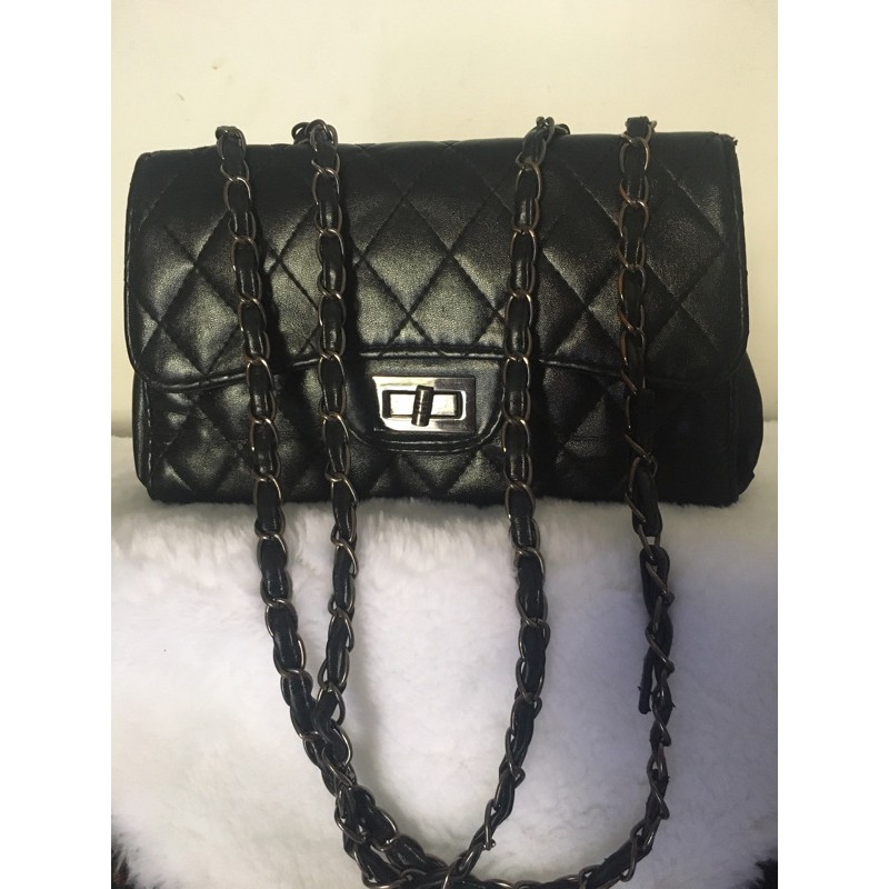 Preloved ala chanel