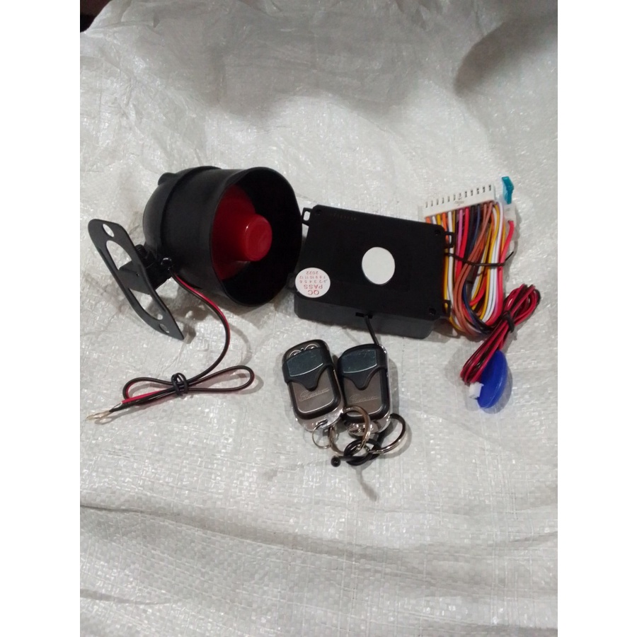 Alarm mobil model remote universal