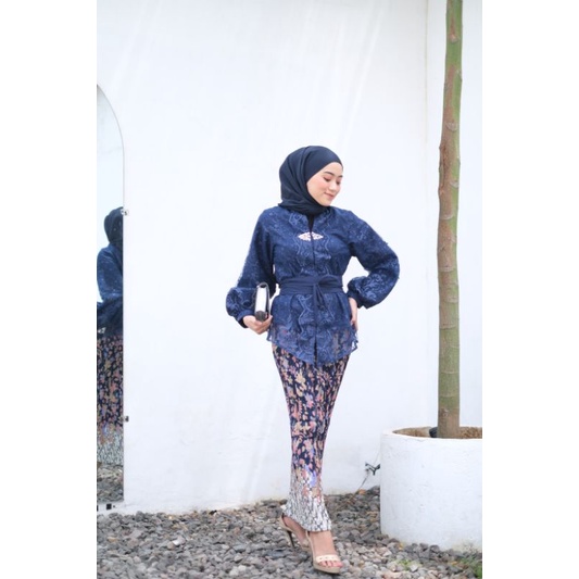 COUPLE NURHALIZA NAVY/TUNIC &amp; BLUS