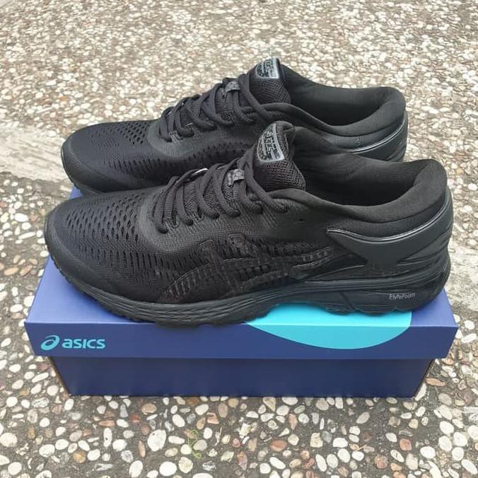 asics all black